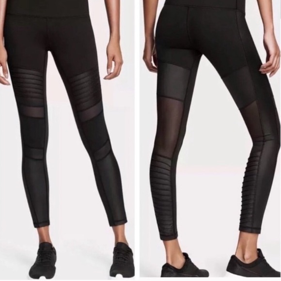 VS Knockout Tight / Legging • Size Small - Picture 2 of 8